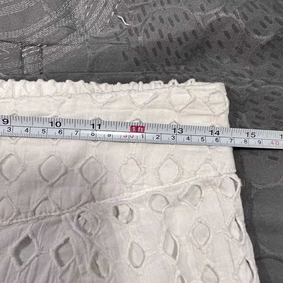 Free People Geo Eyelet Cotton Cover Up Pants Elastic Waist Size XS Vacation - Picture 9 of 11